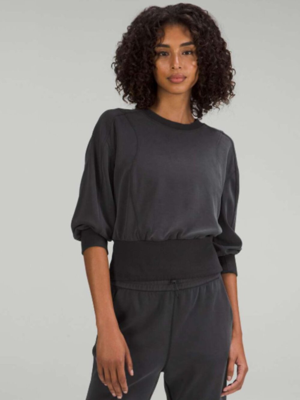 Lululemon | women's black Softstreme Ribbed-Hem Pullover-size 10